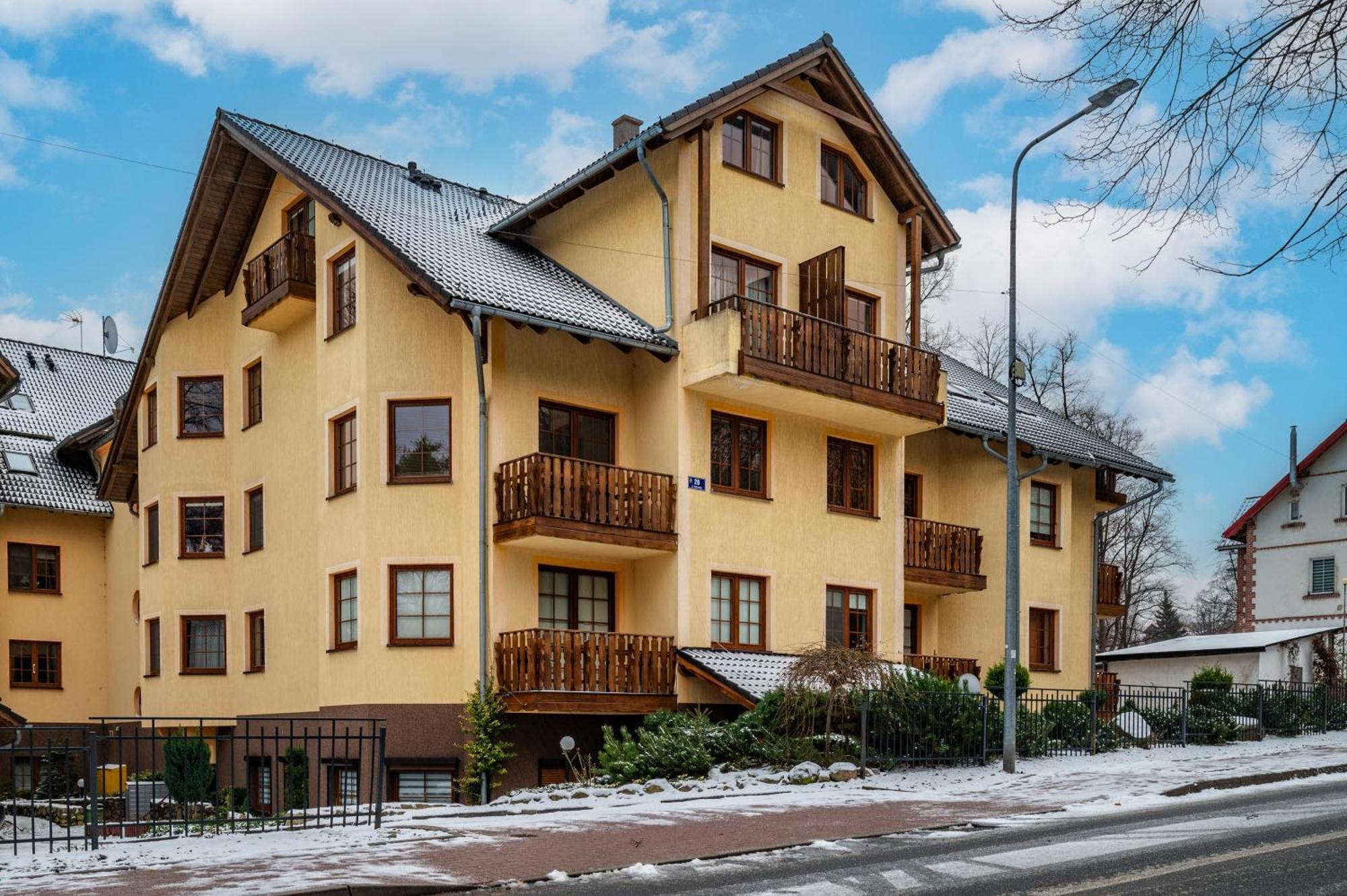Karkonoski Kamyczek Apartmán *